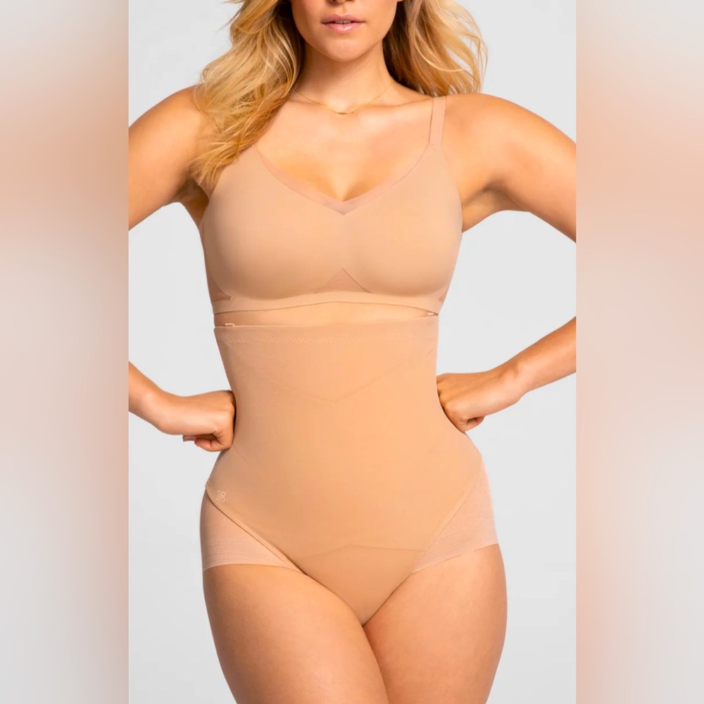 Honeylove Sand SuperPower Brief Seamless Shapewear